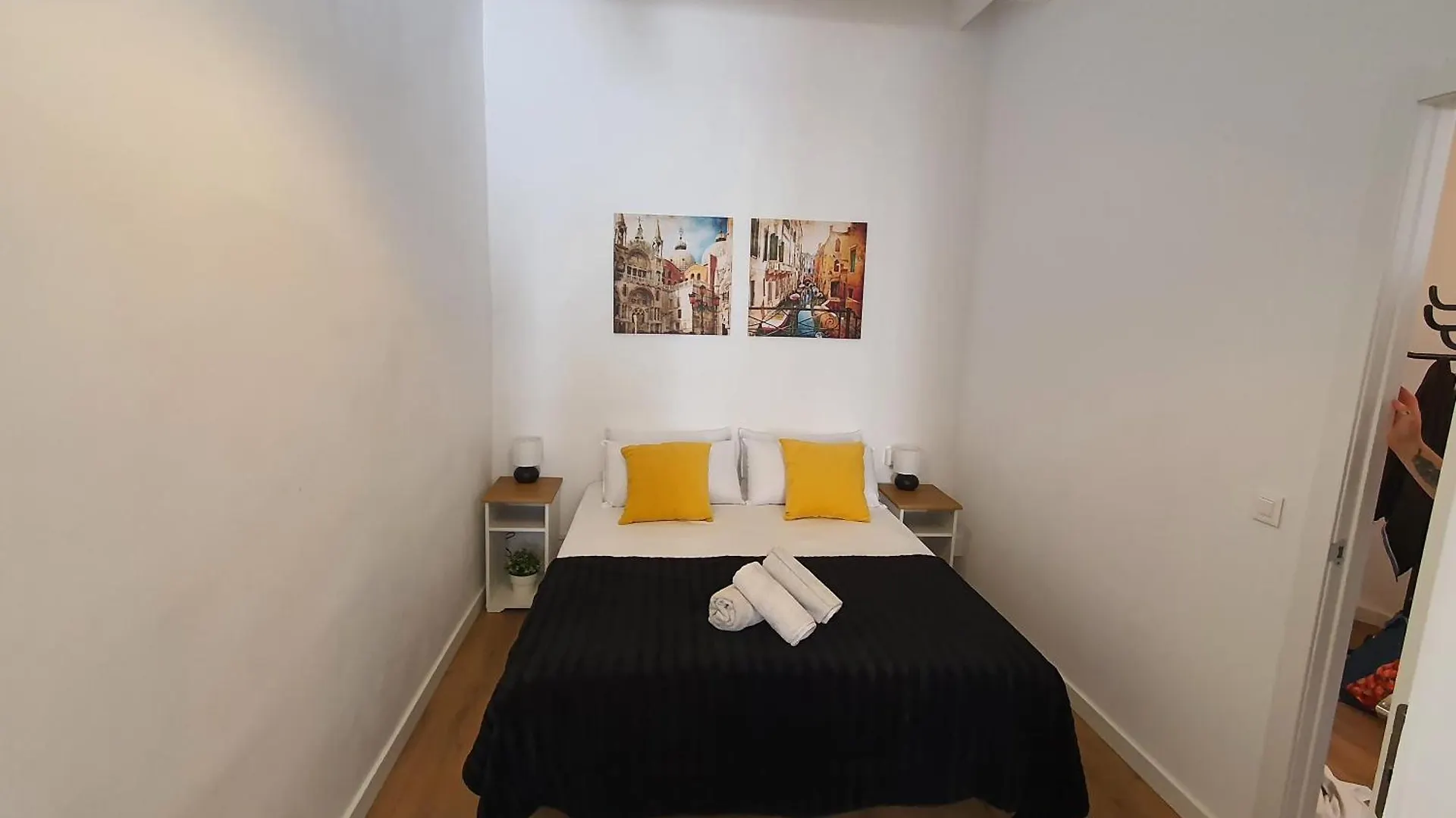 Apartments Gaudi Barcelona